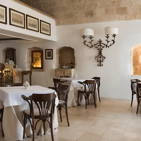 호텔 Masseria Il Melograno 5*