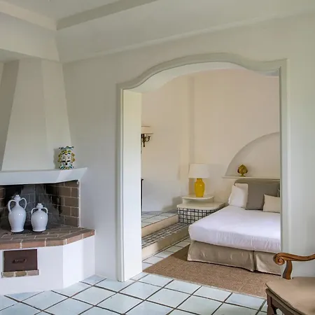 Masseria Il Melograno Hotel 5*