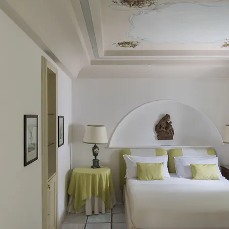 Masseria Il Melograno Hotel 5*