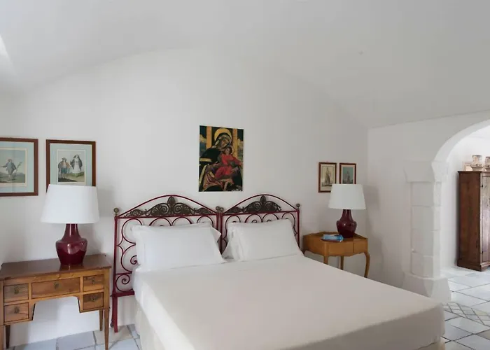 Ξενοδοχείο Masseria Il Melograno 5*