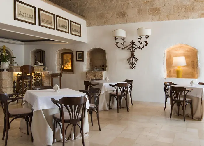 Hotel Masseria Il Melograno 5*